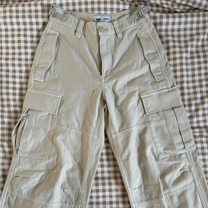 Aritzia TNA Tan Cargo Pants
